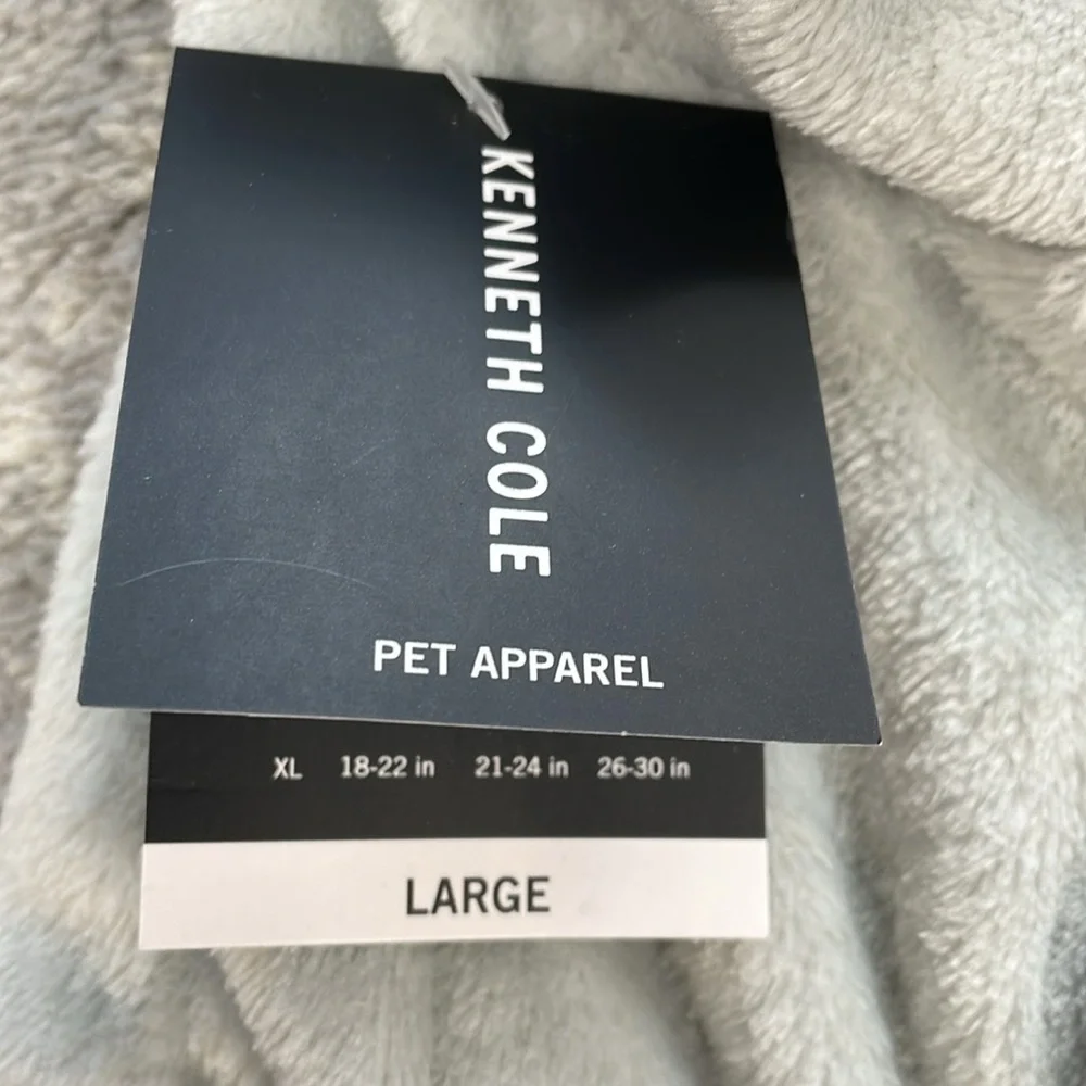 NWT Kenneth Cole Every Dog Has Its Day Pajamas Fuzzy Soft Gray Pet Sz L